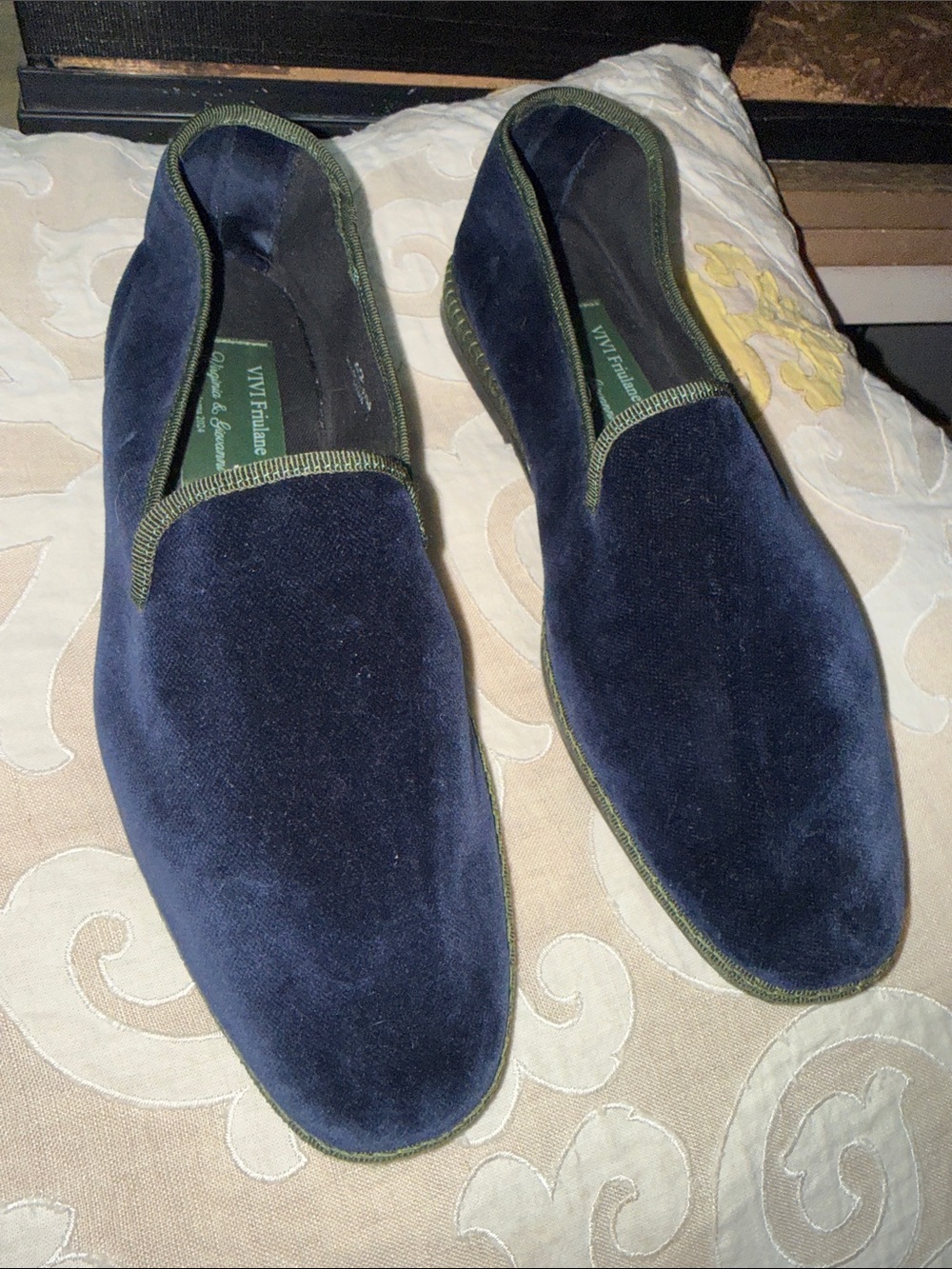 ViVi Friulane navy blue velvet flats size 42/ US 11